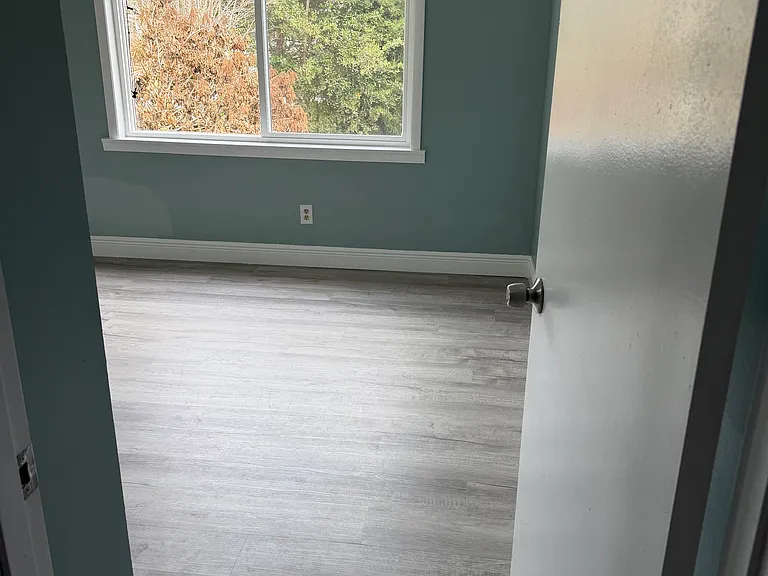 264 Tanner St — Photo 6