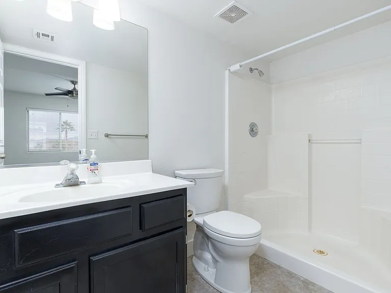 520 Turtleback Rd #B — Photo 13