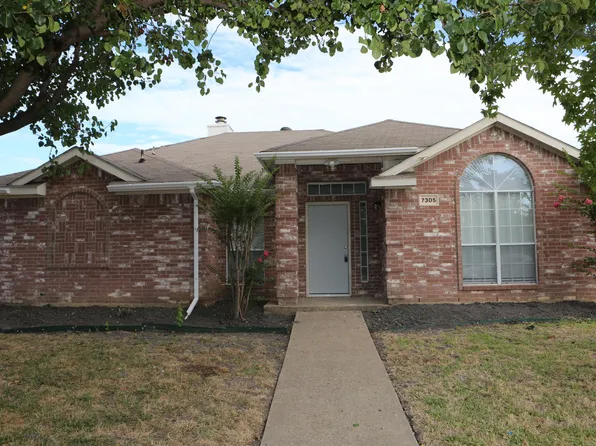 7305 Maplewood Dr, Rowlett, TX 75089