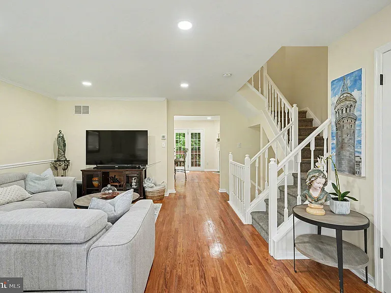 20 Culmore Ct — Photo 7