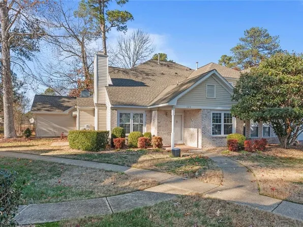 823 Sandy Bay Cv, Newport News, VA 23602