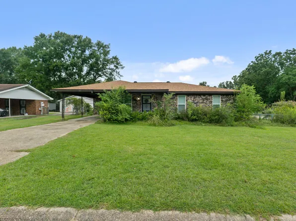 101 Glenhaven Dr, Hattiesburg, MS 39401