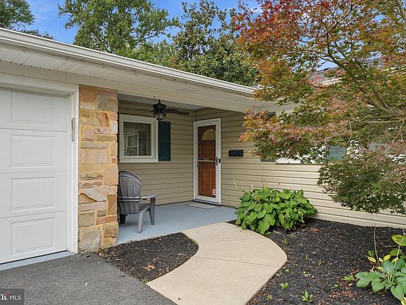 5th image of 12411 Melling Ln