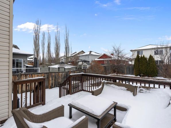 15 Selkirk Pl, Leduc, AB T9E 0L4