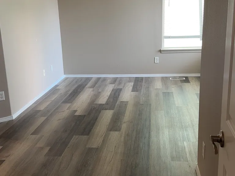 557 Alpine St — Photo 3