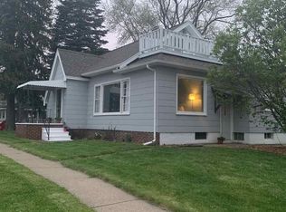 614 1st St, Marathon, WI 54448