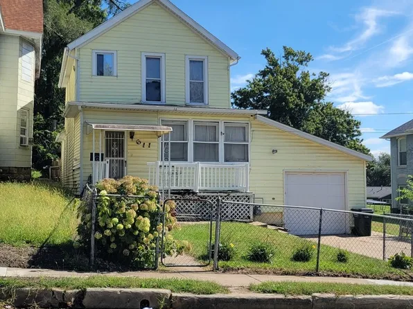 611 Farnam St, Davenport, IA 52803