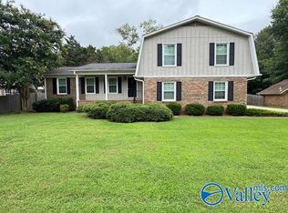 13003 Camelot Dr SE, Huntsville, AL 35803