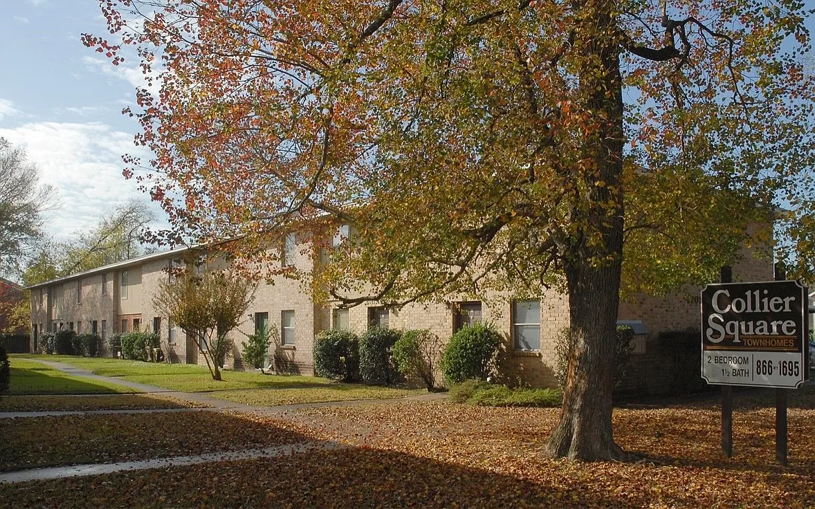 2 bed, 1.5 bath, $1,300 — Photo 1