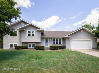 402 Prairie Ln, Wilmington, IL