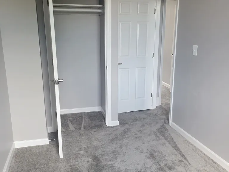 3522 Esther Pl — Photo 3