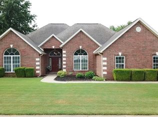 6627 W Silverthorne Rd, Fayetteville, AR 72704