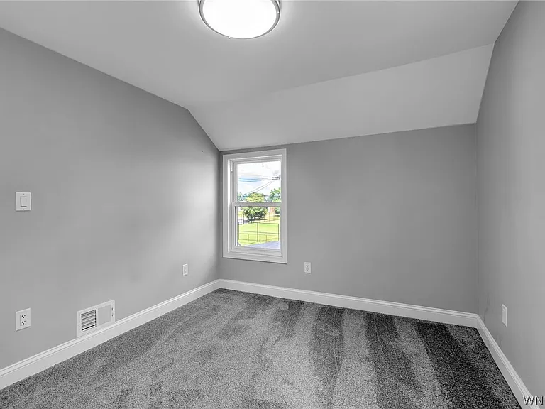 4563 Union Rd #RIGHT SIDE — Photo 16