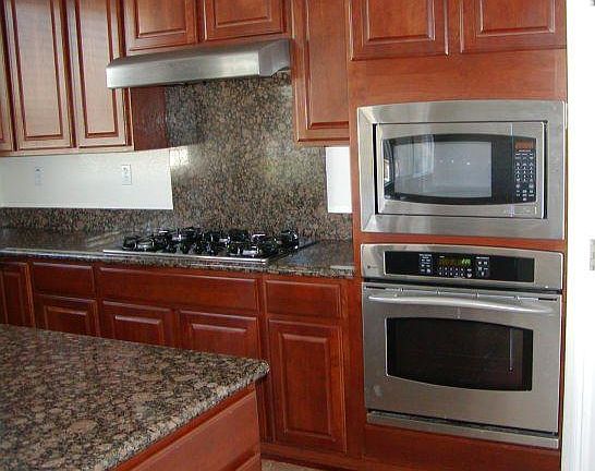 3rd image of 1708 Woodhaven Cir