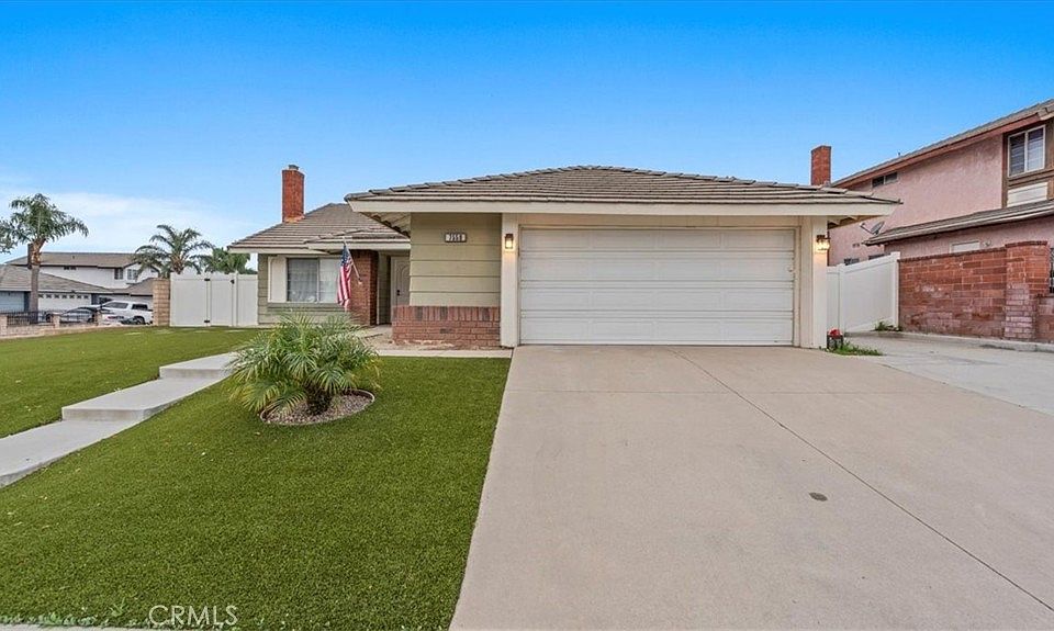 1st image of 7550 Periwinkle Dr