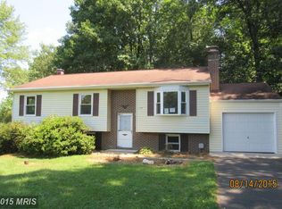 2708 Aspen Dr, Hampstead, MD 21074