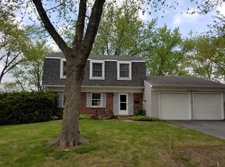107 Emerson Dr, Schaumburg, IL 60194