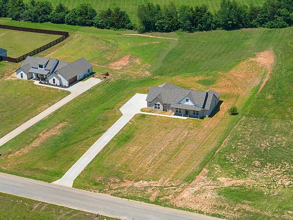 4th image of 158 Connor Ln Lot 6