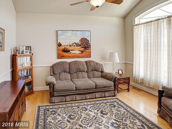 Formal sitting room or study off the Main Entry