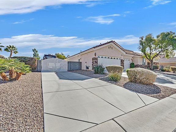 2nd image of 6710 Pyracantha Glen Ct