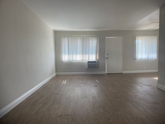 4th image of 7757 Comstock Ave #F