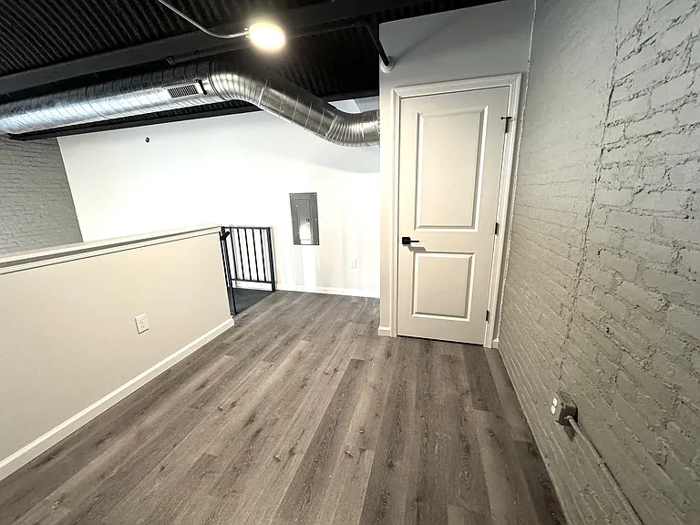 810 Monocacy St #207 — Photo 18