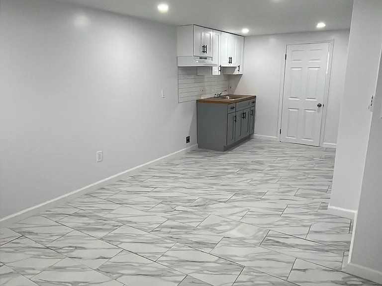4234 J St — Photo 6