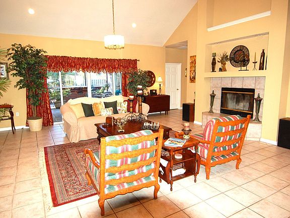 Formal Living room w/ cathedral ceilings 
