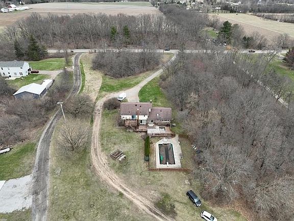 4th image of 3899 N Latson Rd