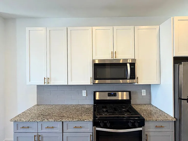 914 Snyder Ave #3 — Photo 5