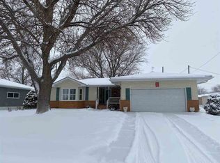 1606 W 3rd St, Mccook, NE 69001
