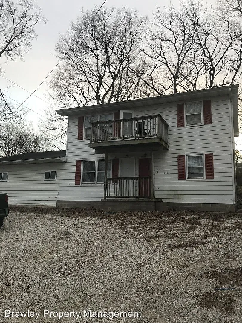 713 W Association St #C photo 1
