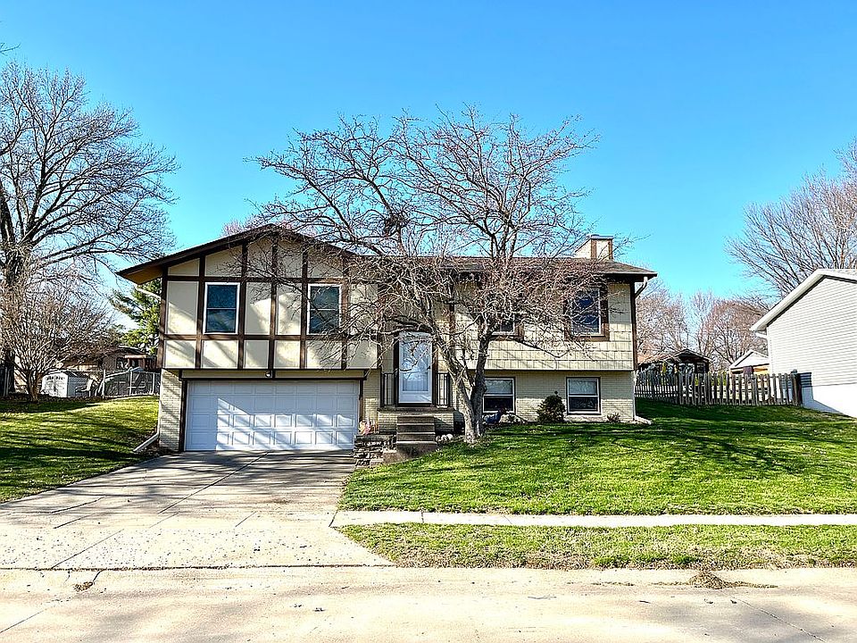 1st image of 55 Gleason Dr