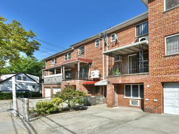 153-15 79th Avenue image 3 of 28