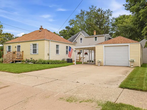 731 E Roosevelt St, Appleton, WI 54911