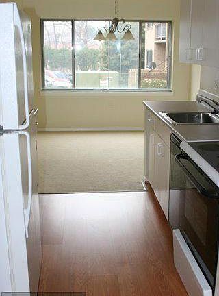 3rd image of 432 Girard St APT 206