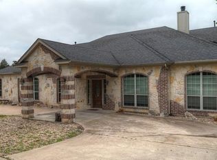 107 Arbor Point Dr, Elgin, TX 78621