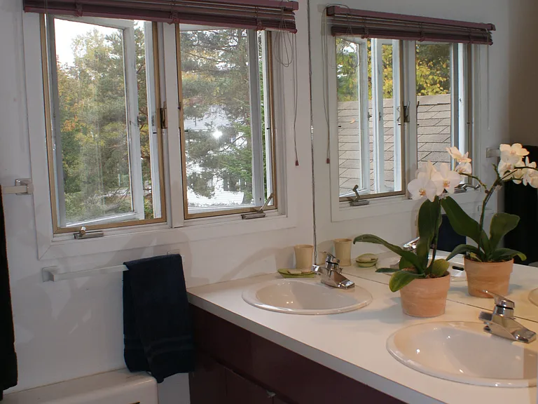 11 Frost Ln — Photo 8