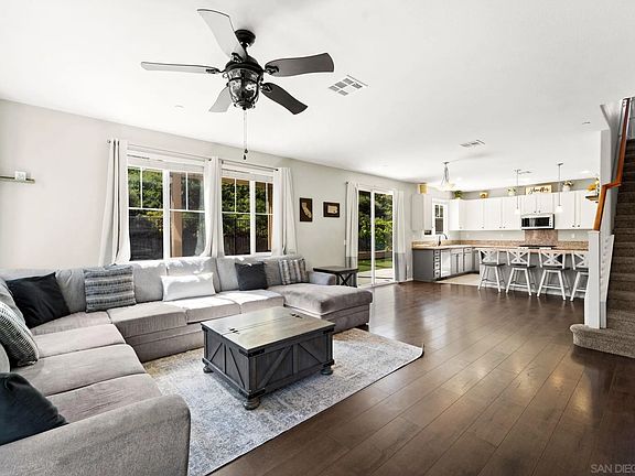 4th image of 1150 Tangelos Pl