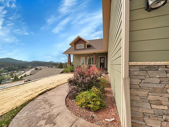 3rd image of 197 Rainbow Ridge Ct