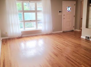 5211 Forbes Ave, Pittsburgh, PA