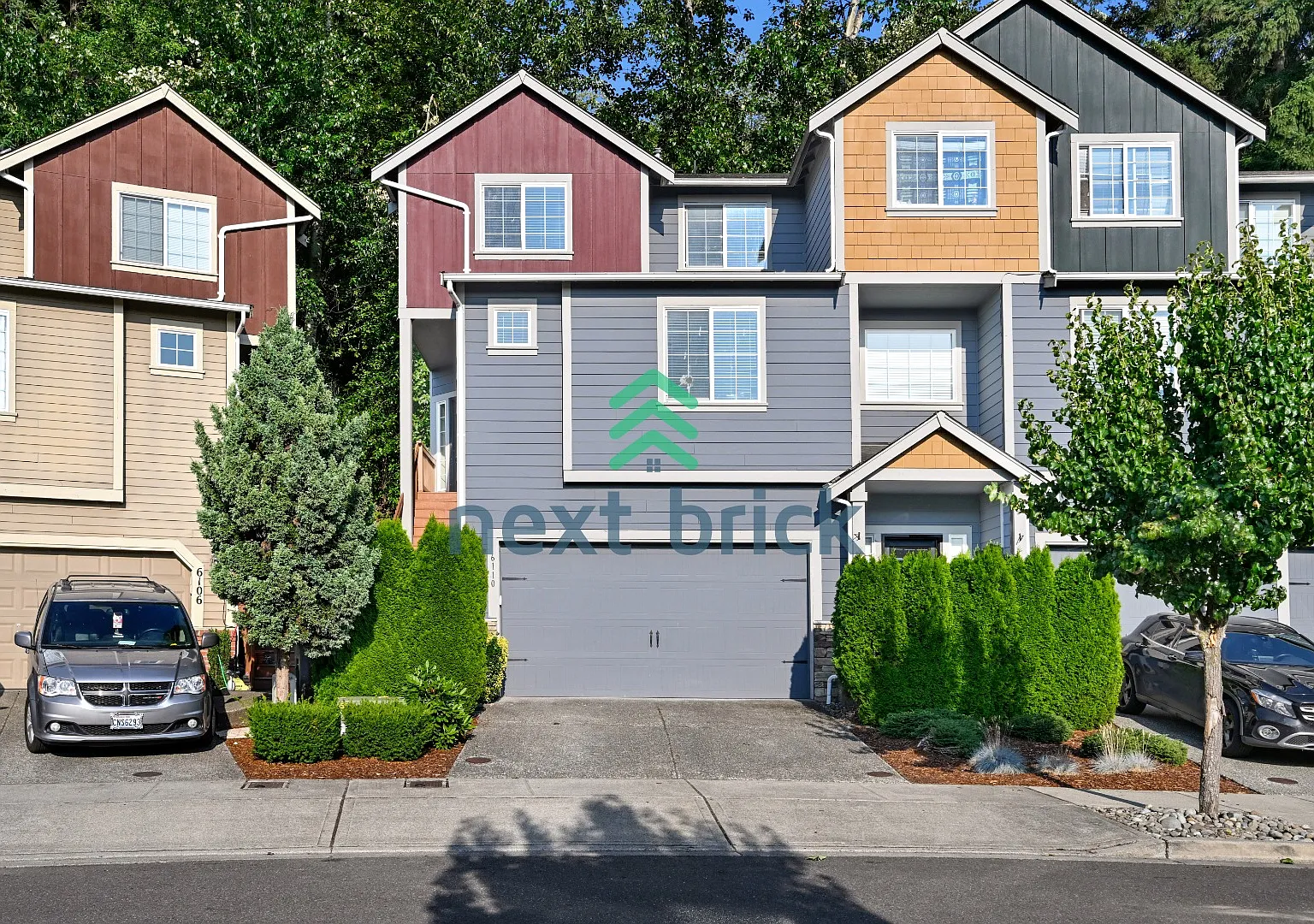 "Spacious 4-Bed Townhouse Retreat: 3.5 Baths & 2400 sq ft of Comfort in Auburn, WA!" — Photo 1