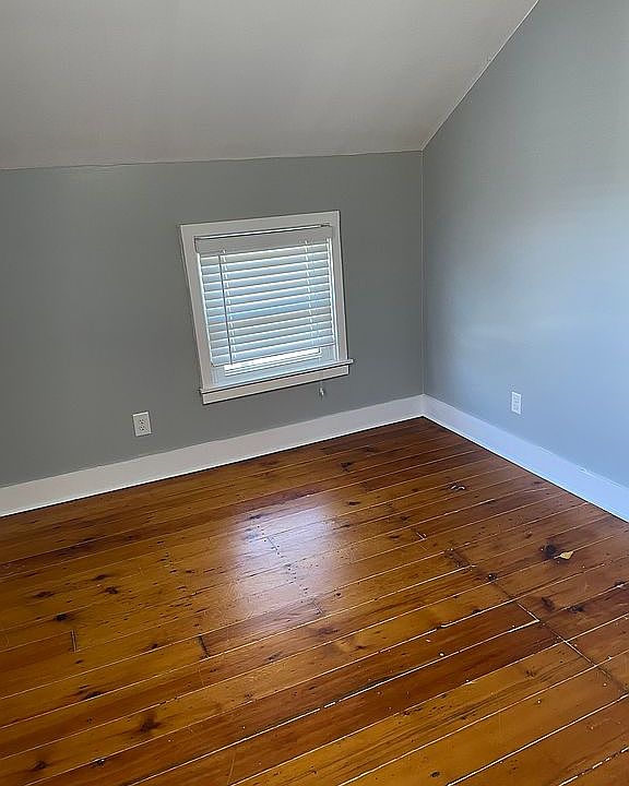 407 N Calhoun St, Tolono, IL 61880 Zillow