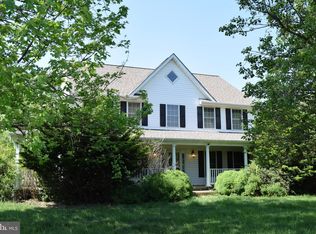 15761 Hillsboro Rd, Purcellville, VA 20132