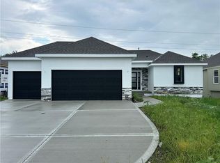 24811 W 178th Ct, Gardner, KS 66030