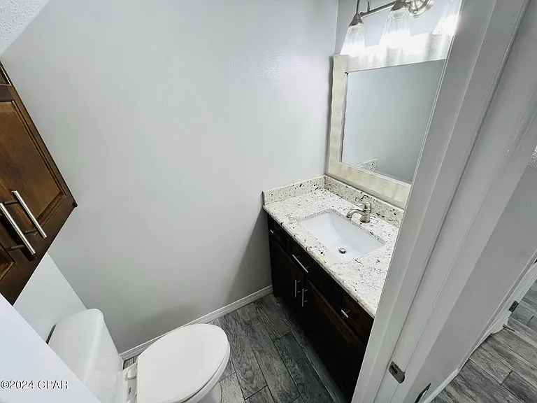 8623 N Lagoon Dr #B10 — Photo 17