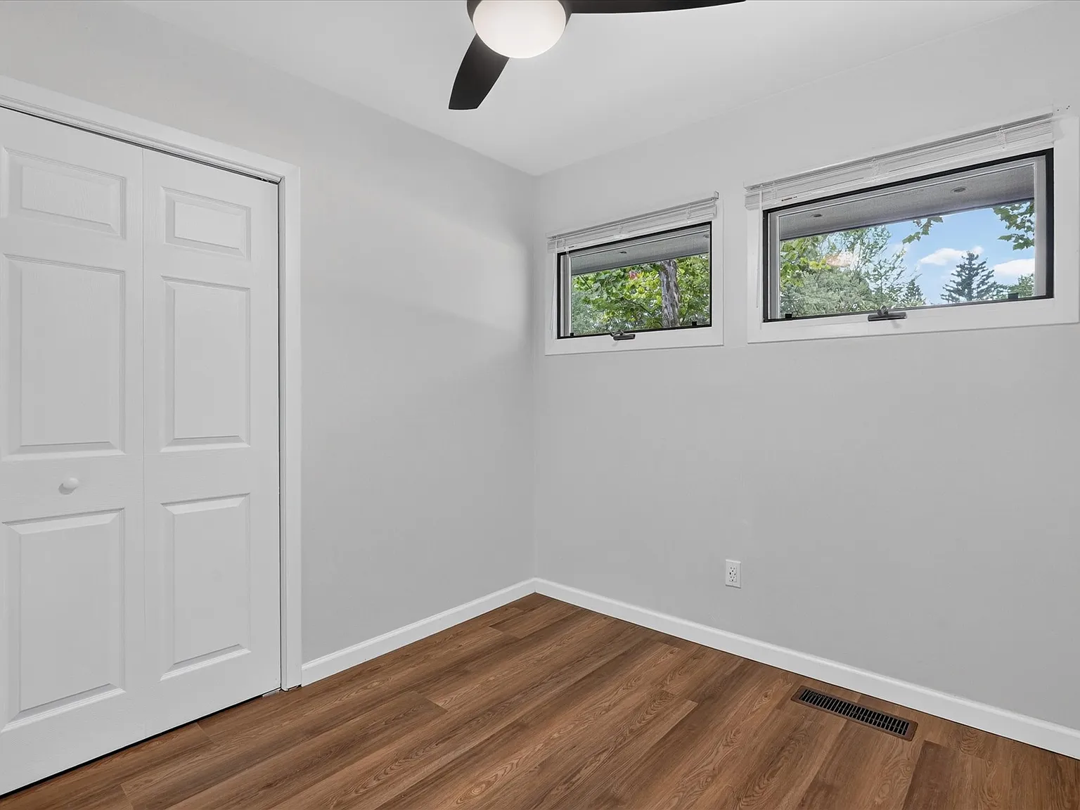 3 bed, 1080 sqft, $3,000 — Photo 4