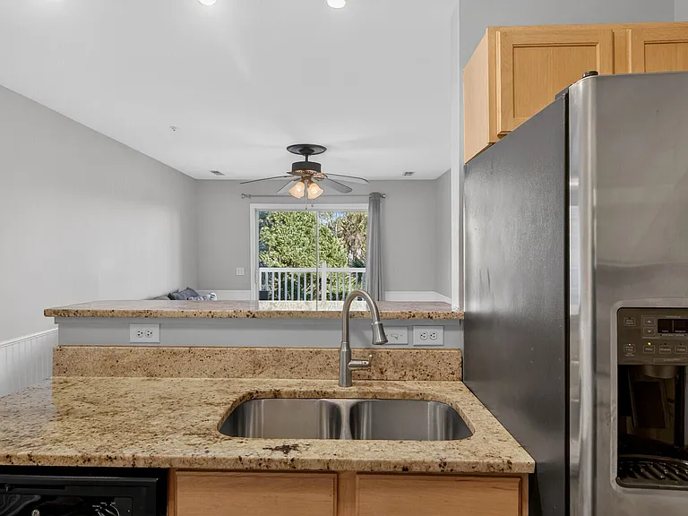 2262 Folly Rd #1G — Photo 11