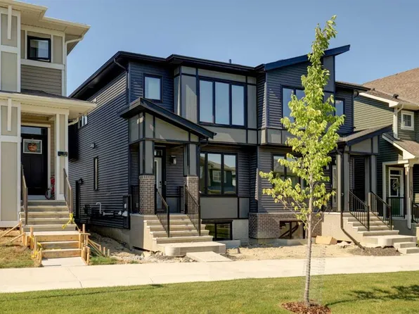 99 NW Herron Walk NE, Calgary, AB T3P 1Y9