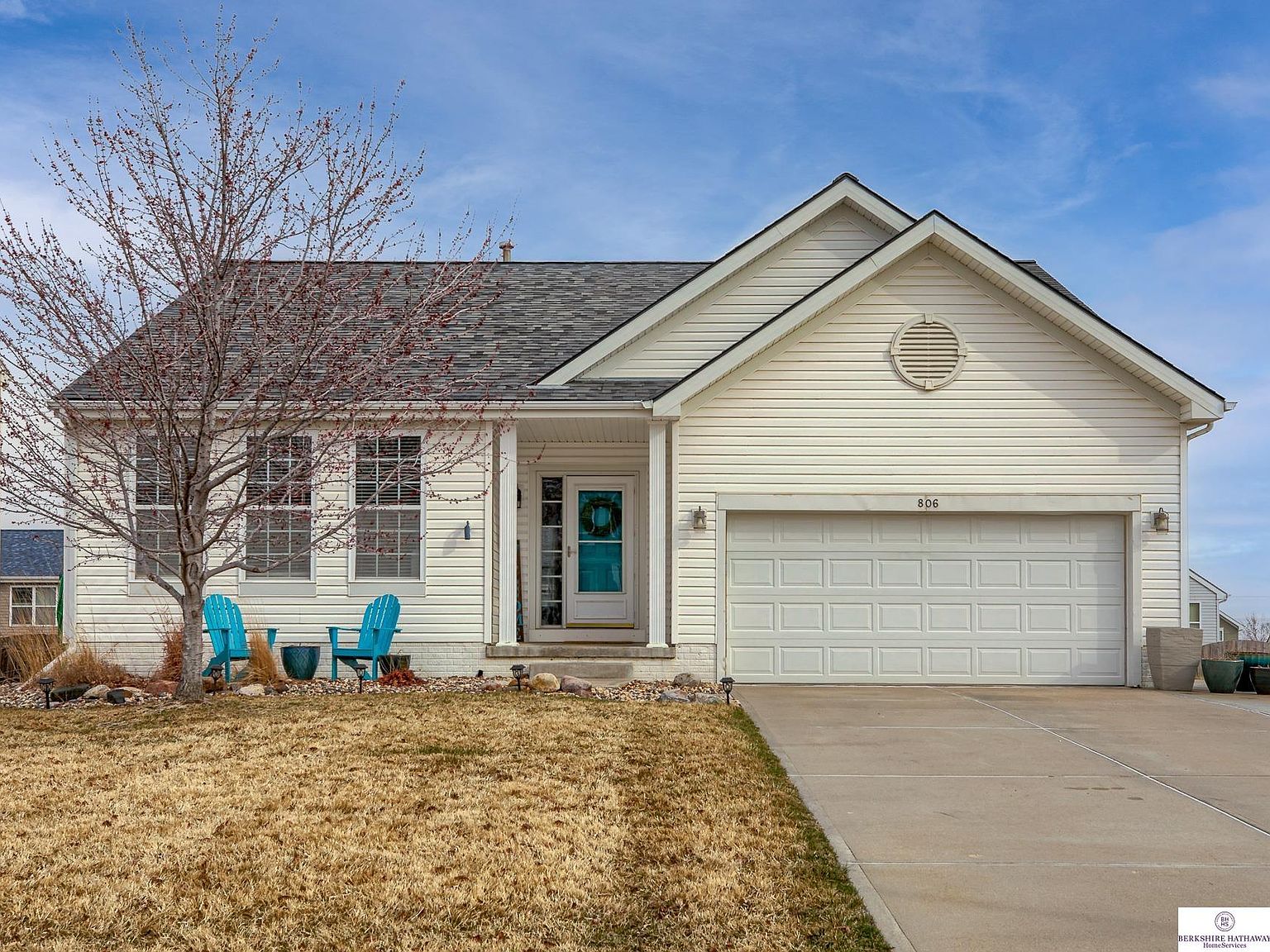 806 Mineral Dr, Papillion, NE 68046 | Zillow